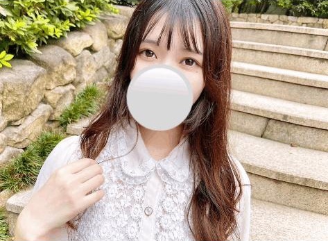 月の真珠-五反田-に在籍する山内ゆのの自撮り写真