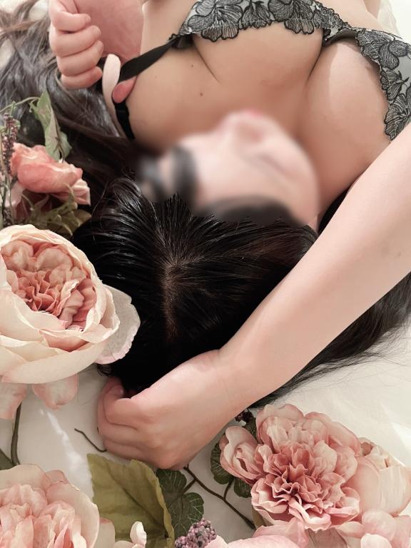 月の真珠-五反田-に在籍する花井の自撮り写真